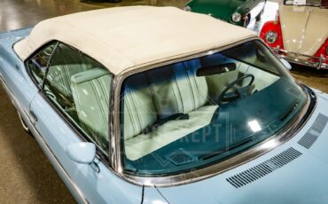 Chevrolet-Caprice-1975-Sky-Blue-White-23