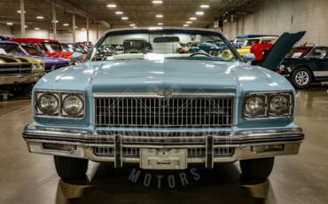 Chevrolet-Caprice-1975-Sky-Blue-White-34