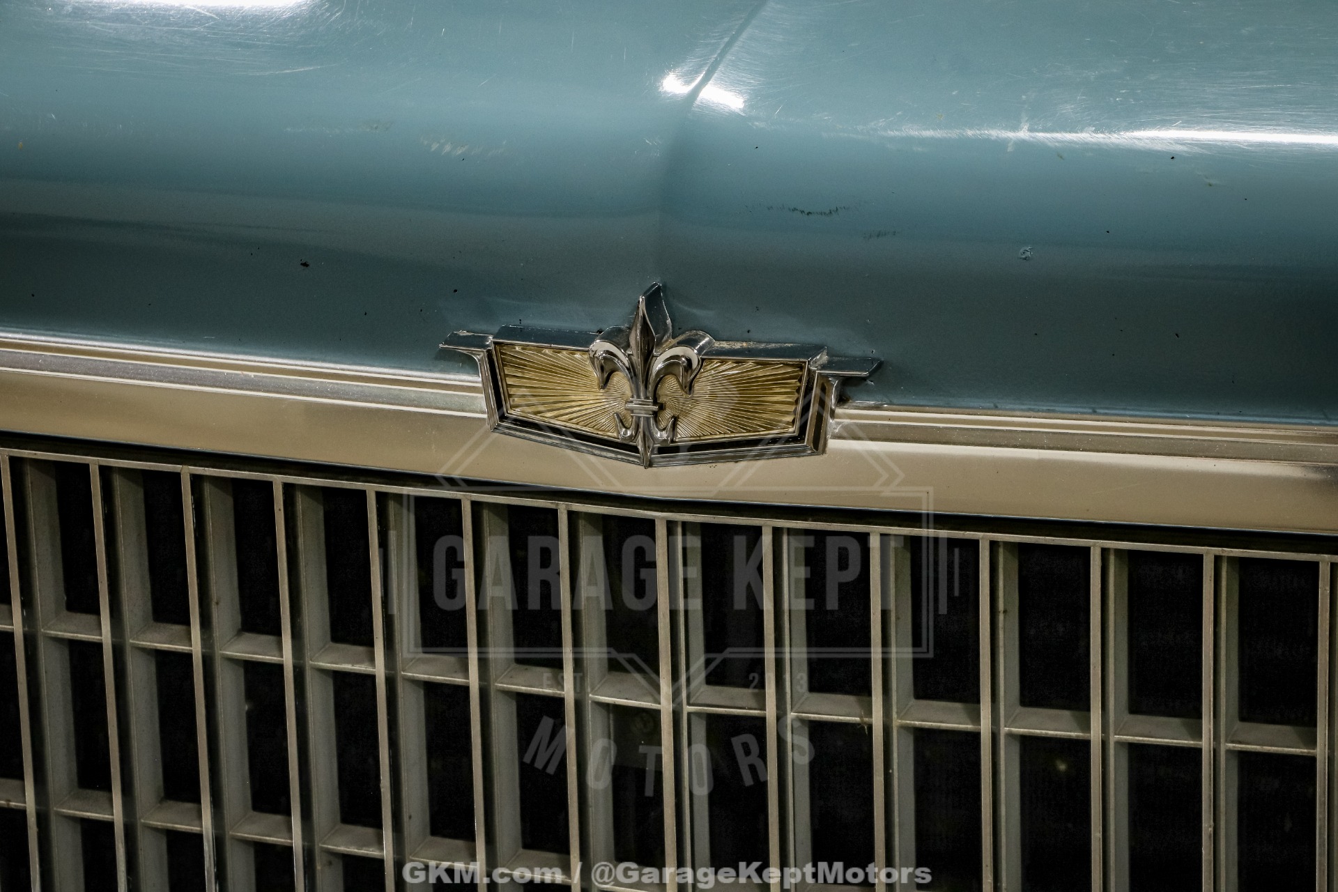 Chevrolet-Caprice-1975-Sky-Blue-White-39