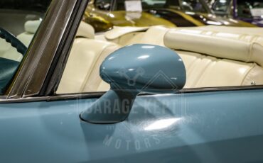 Chevrolet-Caprice-1975-Sky-Blue-White-40