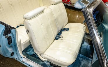 Chevrolet-Caprice-1975-Sky-Blue-White-9