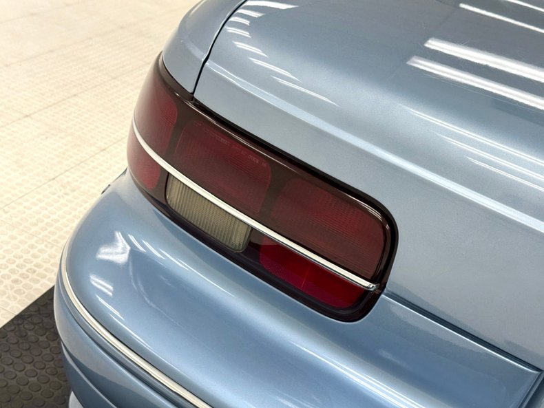 Chevrolet-Caprice-1992-Light-Sapphire-Metal-Blue-12