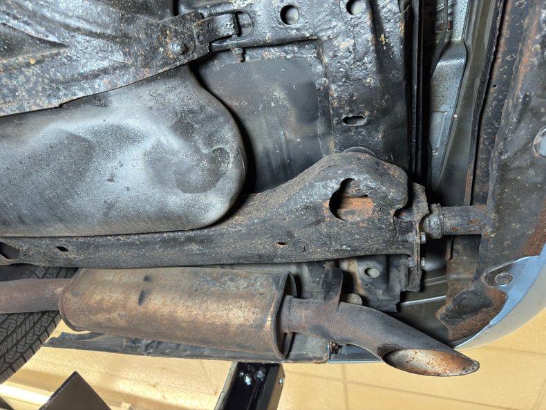 Chevrolet-Caprice-1992-Light-Sapphire-Metal-Blue-26