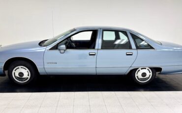 Chevrolet-Caprice-1992-Light-Sapphire-Metal-Blue