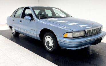 Chevrolet-Caprice-1992-Light-Sapphire-Metal-Blue-41