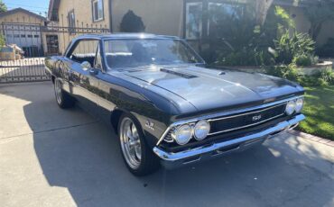 Chevrolet-Chevelle-1966-Dark-Grey-Metallic-black-2