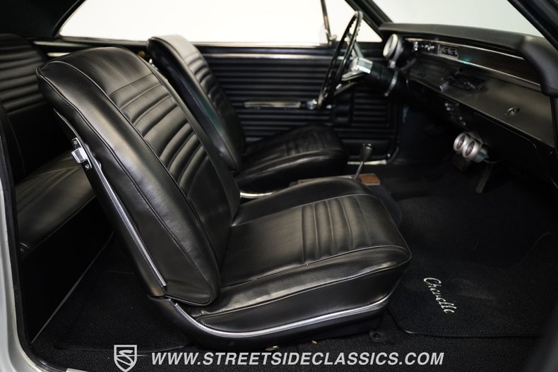 Chevrolet-Chevelle-1967-Silver-Black-10
