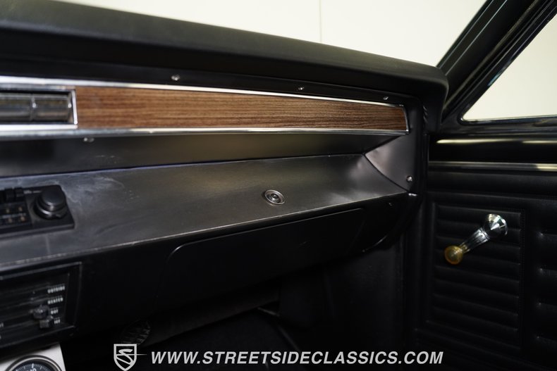 Chevrolet-Chevelle-1967-Silver-Black-15