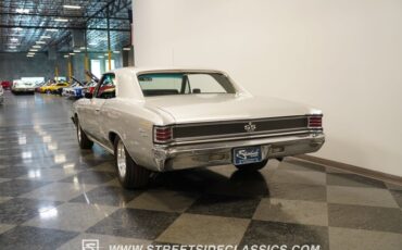 Chevrolet-Chevelle-1967-Silver-Black-17