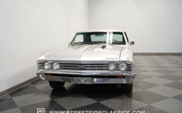 Chevrolet-Chevelle-1967-Silver-Black-25