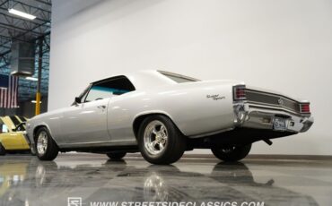 Chevrolet-Chevelle-1967-Silver-Black-31