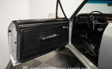 Chevrolet-Chevelle-1967-Silver-Black-39