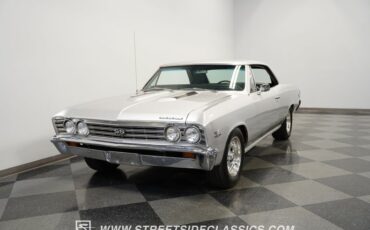 Chevrolet-Chevelle-1967-Silver-Black-46