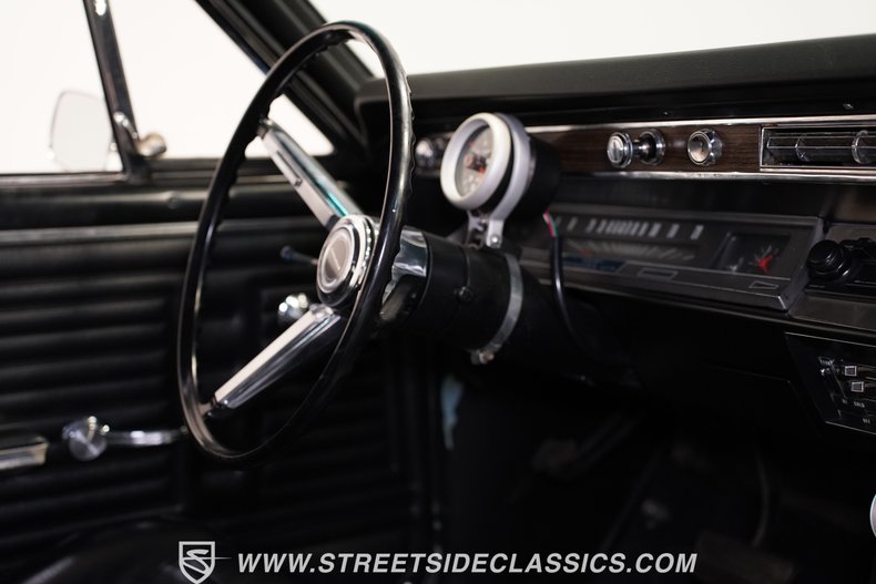 Chevrolet-Chevelle-1967-Silver-Black-48