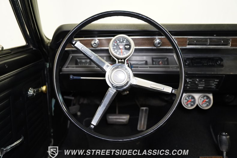 Chevrolet-Chevelle-1967-Silver-Black-7