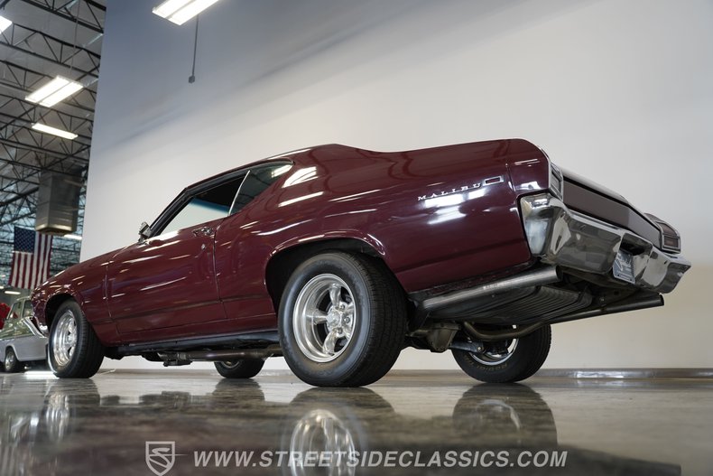 Chevrolet-Chevelle-1969-Burgundy-Black-12