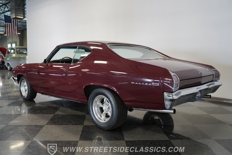 Chevrolet-Chevelle-1969-Burgundy-Black-13