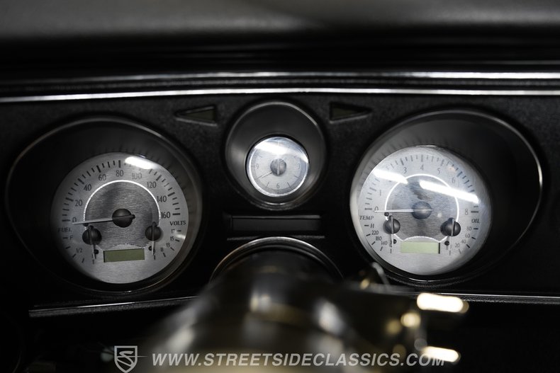 Chevrolet-Chevelle-1969-Burgundy-Black-40