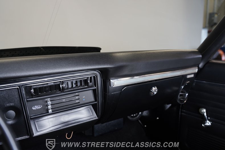 Chevrolet-Chevelle-1969-Burgundy-Black-45