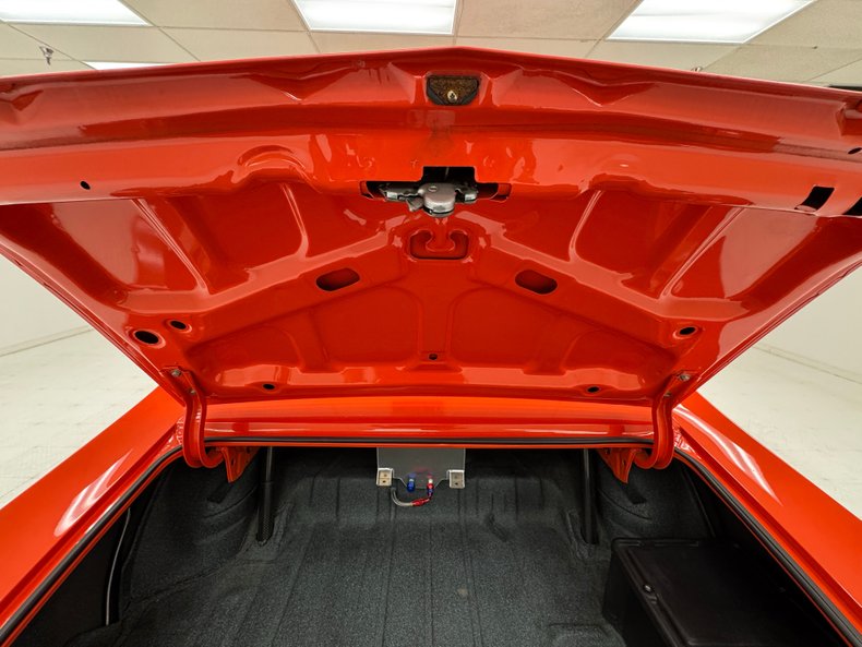 Chevrolet-Chevelle-1969-Hugger-Orange-Black-23