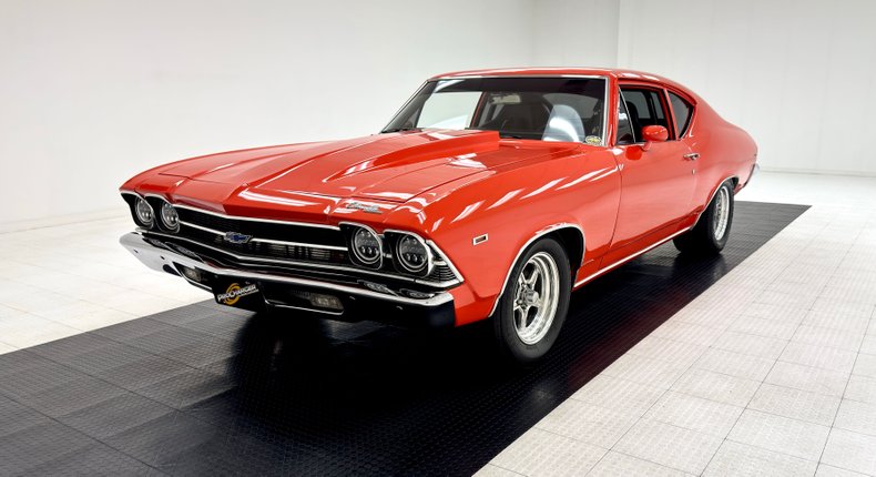 Chevrolet-Chevelle-1969-Hugger-Orange-Black-24
