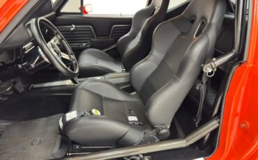 Chevrolet-Chevelle-1969-Hugger-Orange-Black-32