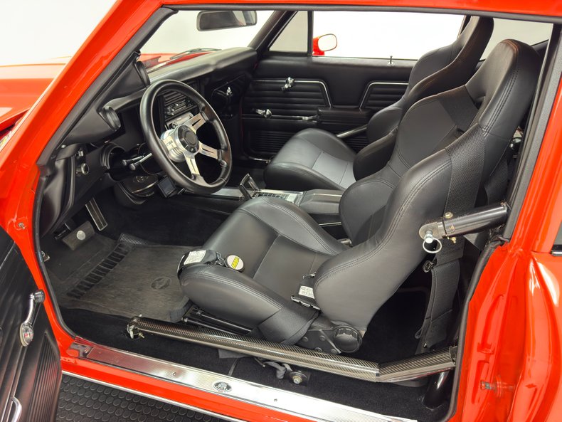 Chevrolet-Chevelle-1969-Hugger-Orange-Black-33