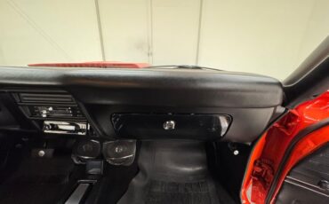 Chevrolet-Chevelle-1969-Hugger-Orange-Black-42