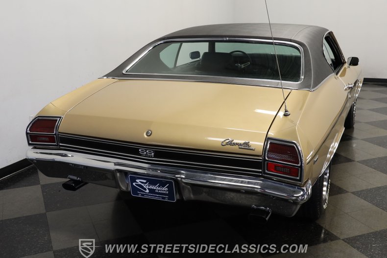 Chevrolet-Chevelle-1969-Olympic-Gold-Black-3