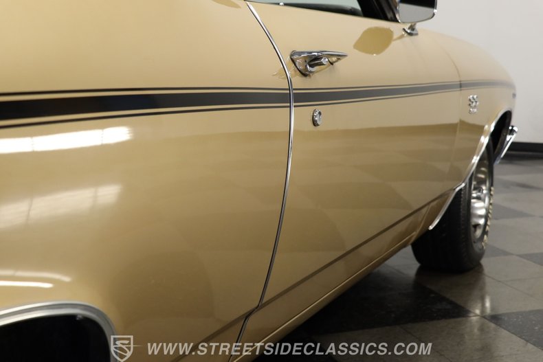 Chevrolet-Chevelle-1969-Olympic-Gold-Black-41