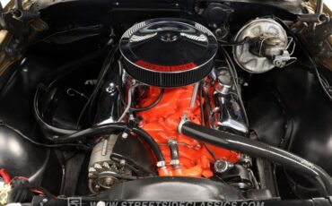 Chevrolet-Chevelle-1969-Olympic-Gold-Black-47