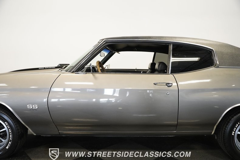Chevrolet-Chevelle-1970-Shadow-Gray-Black-10