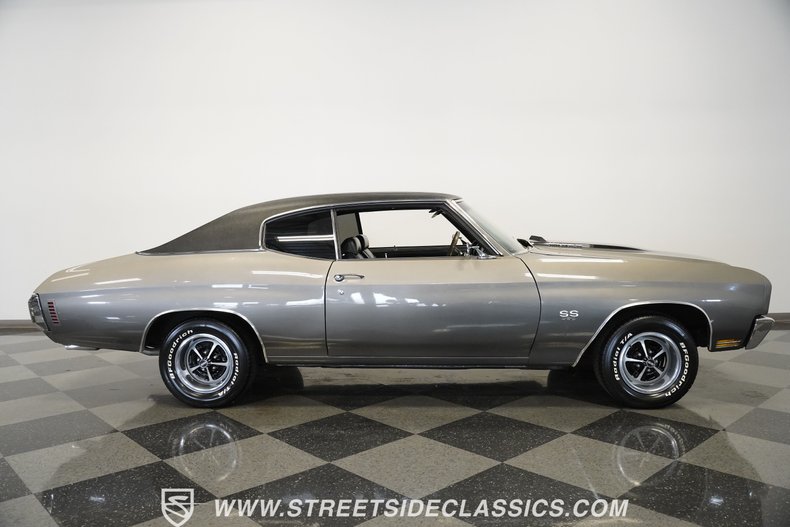 Chevrolet-Chevelle-1970-Shadow-Gray-Black-27