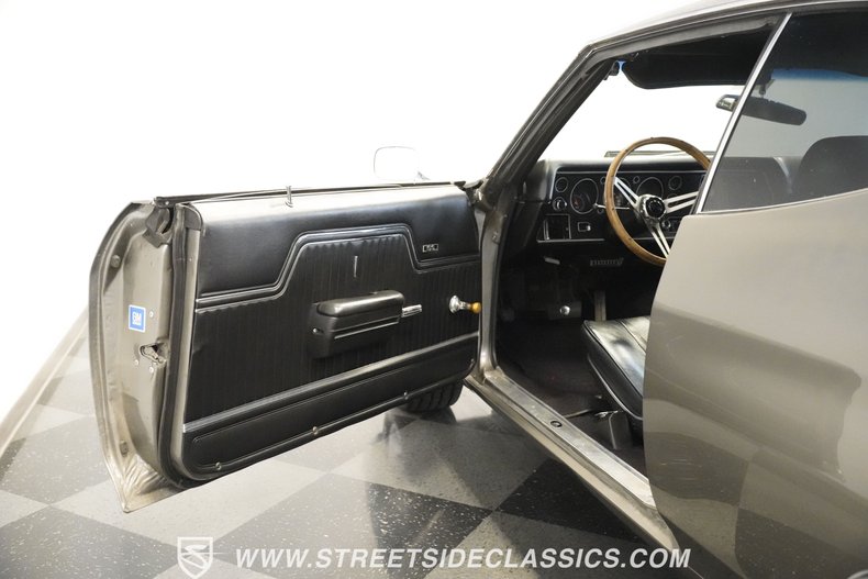 Chevrolet-Chevelle-1970-Shadow-Gray-Black-45