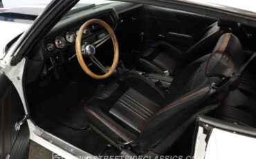 Chevrolet-Chevelle-1970-White-Black-14