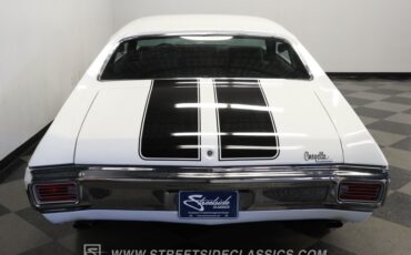 Chevrolet-Chevelle-1970-White-Black-18