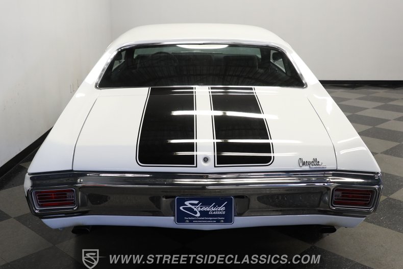 Chevrolet-Chevelle-1970-White-Black-18