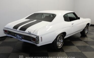 Chevrolet-Chevelle-1970-White-Black-20