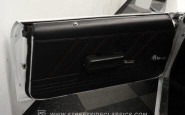 Chevrolet-Chevelle-1970-White-Black-33