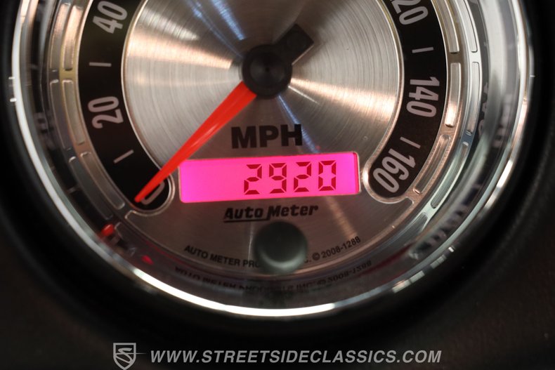 Chevrolet-Chevelle-1970-White-Black-36