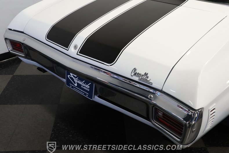 Chevrolet-Chevelle-1970-White-Black-4