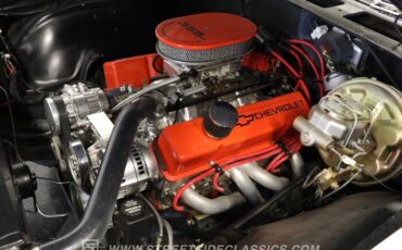 Chevrolet-Chevelle-1970-White-Black-8