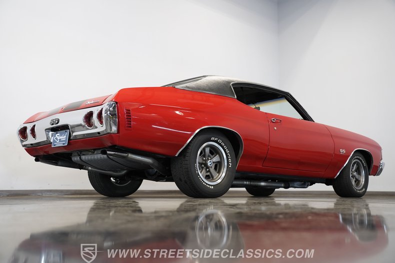 Chevrolet-Chevelle-1972-Red-Black-14