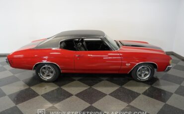 Chevrolet-Chevelle-1972-Red-Black-17
