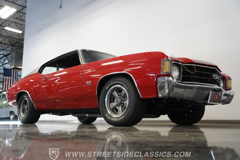 Chevrolet-Chevelle-1972-Red-Black-18
