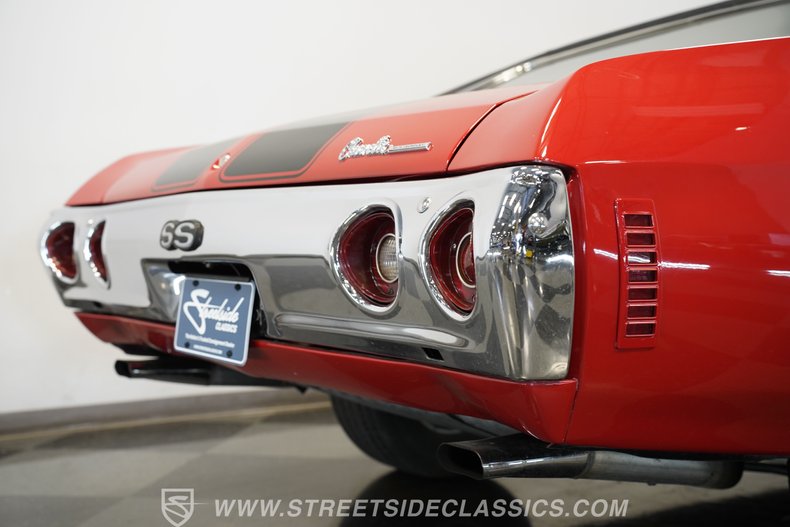 Chevrolet-Chevelle-1972-Red-Black-23