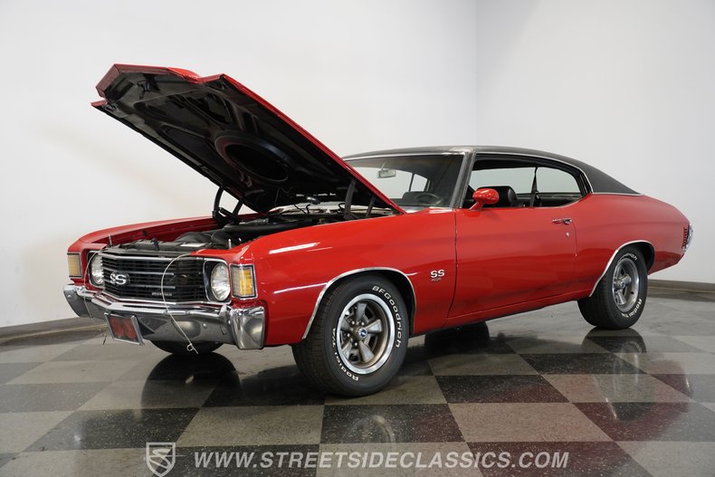 Chevrolet-Chevelle-1972-Red-Black-26