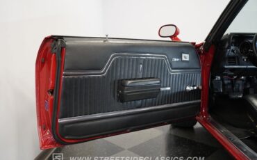 Chevrolet-Chevelle-1972-Red-Black-31