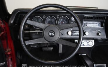 Chevrolet-Chevelle-1972-Red-Black-33