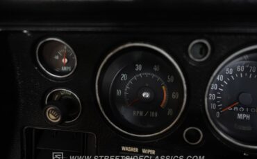 Chevrolet-Chevelle-1972-Red-Black-34